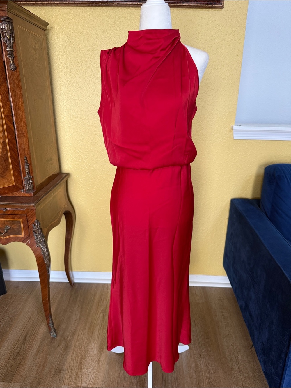 Elegant Red Sleeveless High-Neck Maxi Dress